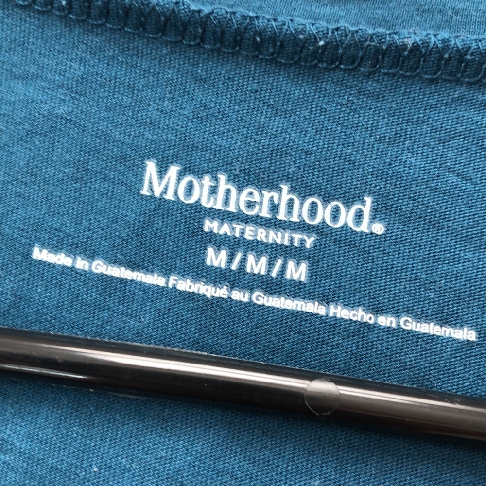 4/$20 Motherhood Top Size M Teal “Extra Thankful This Year” - Picture 3 of 10